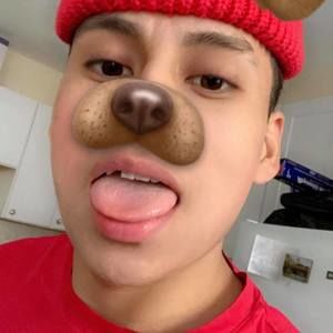 Meet your Posher, Tito